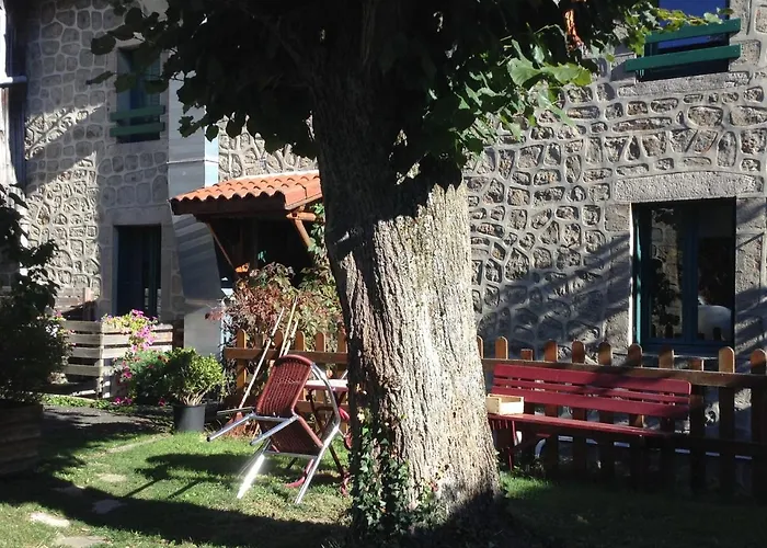 Restaurant Le Dolmen 호텔 Saint-Bonnet-le-Château